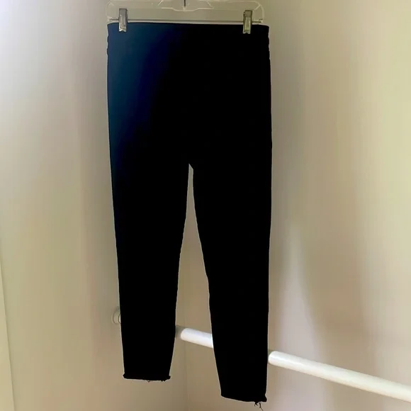 Paige Size 26 Verdugo Crop Black Skinny Jeans - Picture 2 of 11